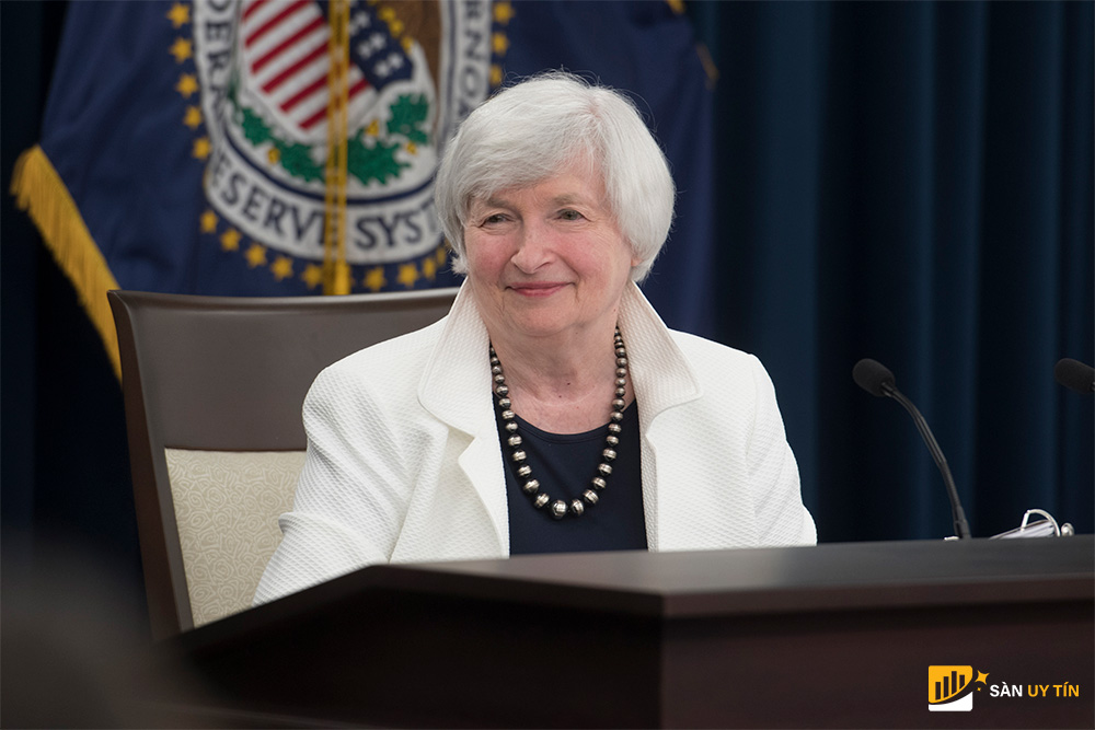 Bộ trưởng Tài chính Janet Yellen đưa ra ý kiến cho việc định giá tài sản tăng