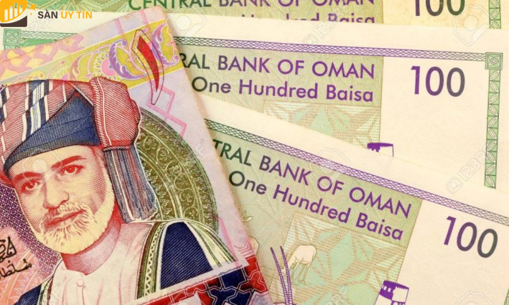 Đồng tiền của Oman luôn nằm ở mức cao và sức mua lớn đến nỗi chính phủ phải phát hành 1/4 và 1/2 tiền giấy Rial.