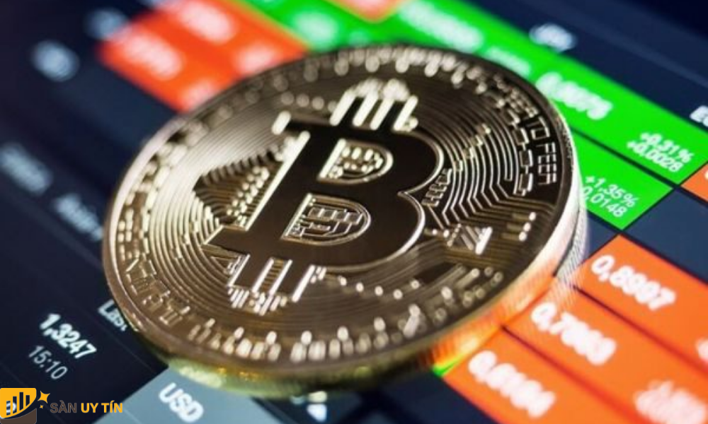 Một dự án đào đồng Bitcoin hoạt động bằng cách người đầu tư đăng ký tham gia vào dự án sẽ phải bỏ ra một số tiền để mua tốc độ khai thác Bitcoin