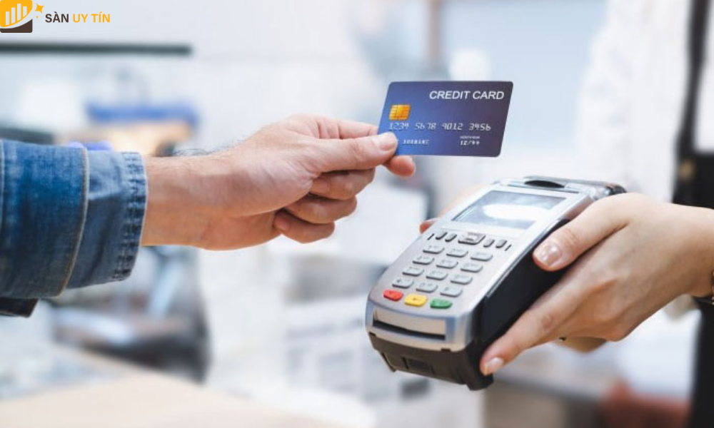 Mua vàng bằng thẻ tín dụng sẽ đảm bảo an toàn, thuận tiện và mua được số lượng lớn 