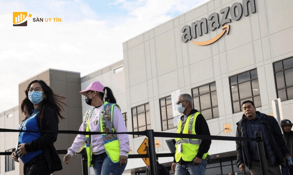 Amazon sẽ sa thải khoảng 10.000 nhân viên trong tuần này