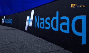 Nasdaq 100 chịu mức giảm lớn nhất trong một tháng